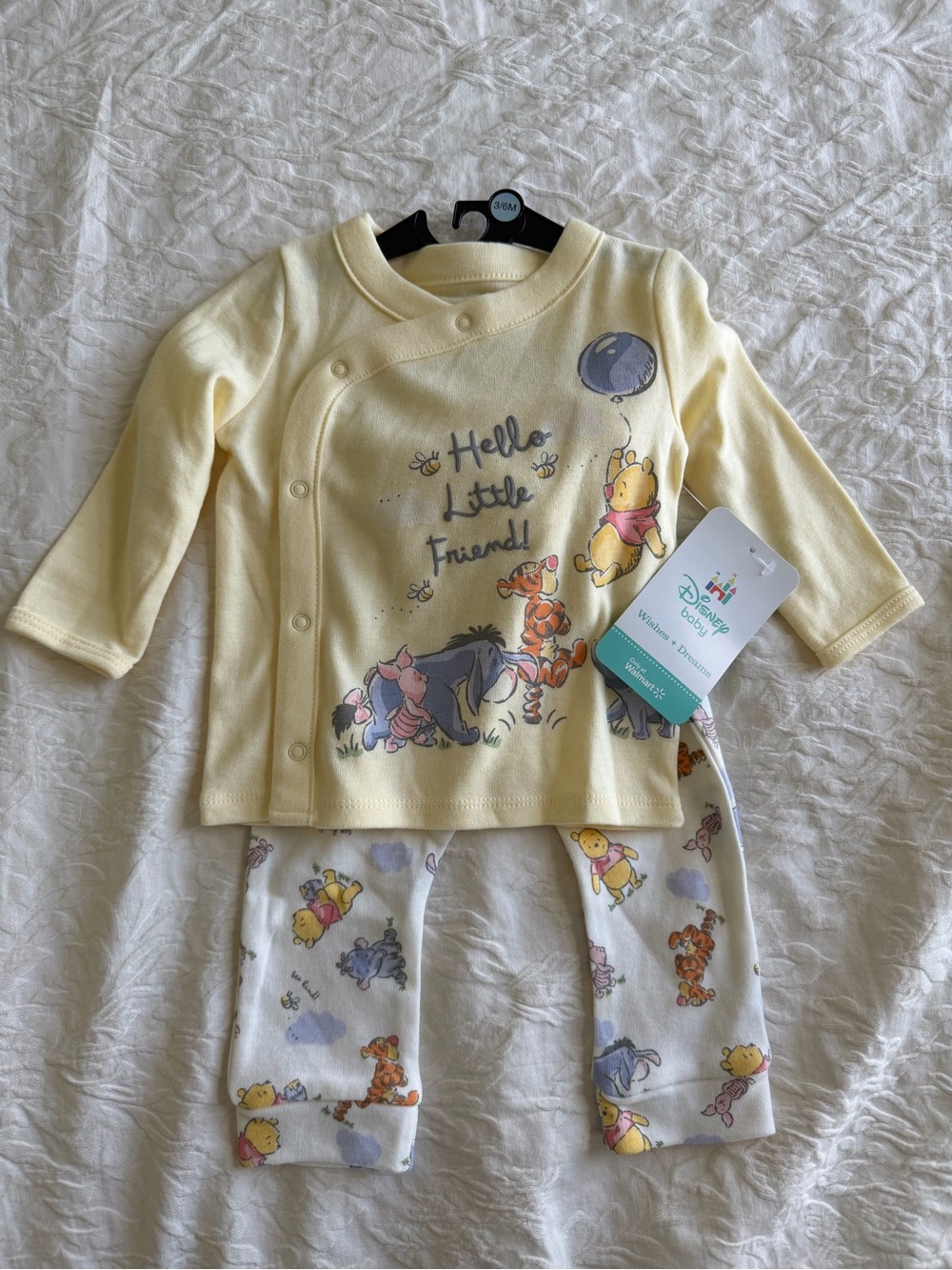 Disney Yellow Winnie the Pooh 'Hello Little Friends' Pajama Set
